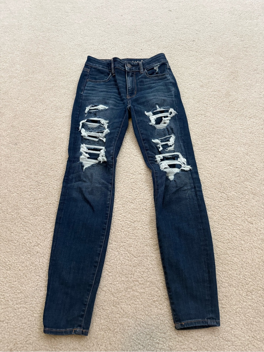 NWOT American Eagle Outfitters Dark Blue Ripped Skinny Jeans